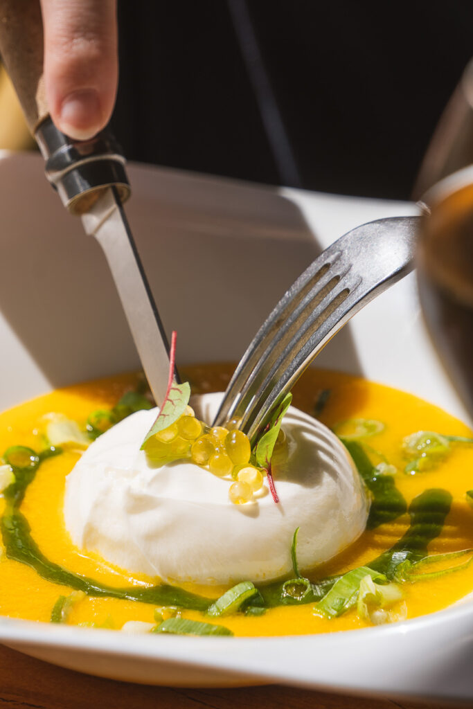 Découpe de la burrata